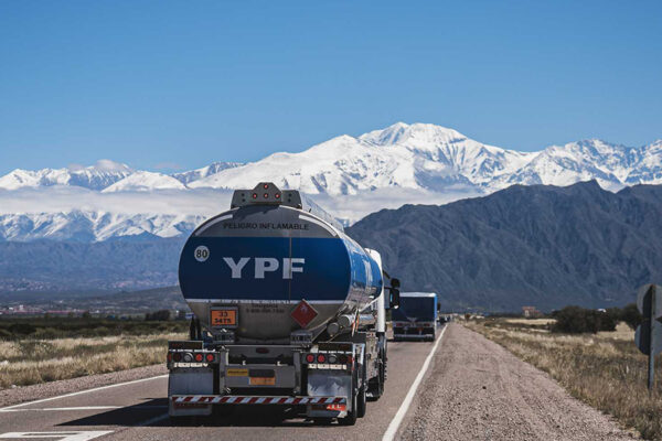YPF evalúa contruir tren de pasajeros entre Neuquén y Añelo