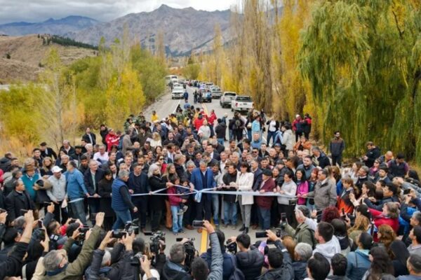 Se inauguró el asfalto de la Ruta Provincial 39 entre Huinganco y Andacollo