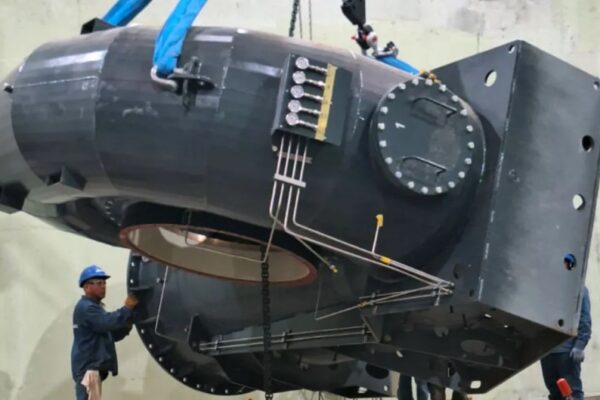 Avanza el Proyecto Multipropósito Nahueve con el montaje del equipamiento electromecánico
