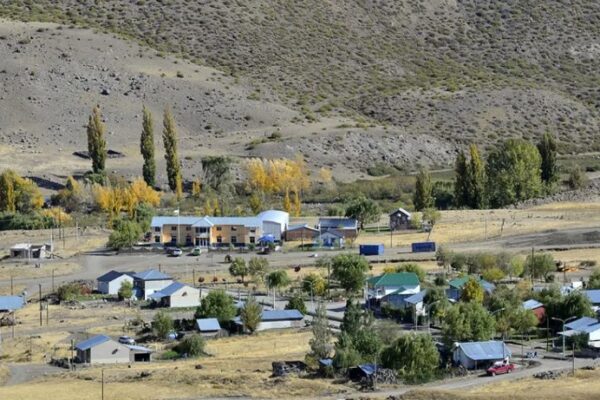 A 70 años de la Provincialización, el servicio de gas llega a Guañacos
