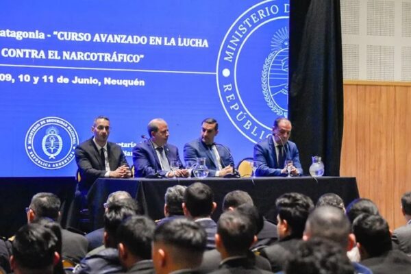 Inició el Curso Avanzado en la Lucha contra el Narcotráfico
