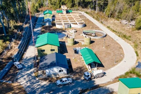 Provincia licita una obra fundamental para el cuidado del ambiente en Villa La Angostura