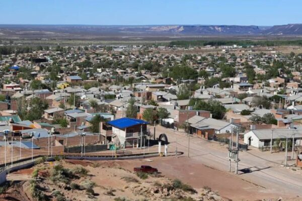 Avanza el plan de mejoras y mantenimiento en la red eléctrica de Rincón de los Sauces