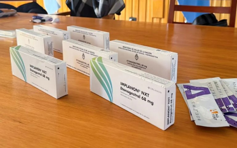 Neuquén compró nuevos implantes subdérmicos un 50% más barato
