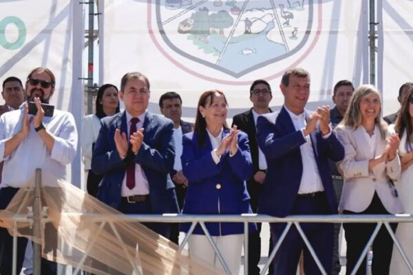 Autoridades destacaron el desarrollo sostenido y el orgullo añelense