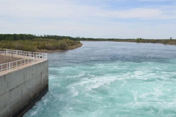 Extienden el plazo de convocatoria a inversores para proyectos hidroeléctricos