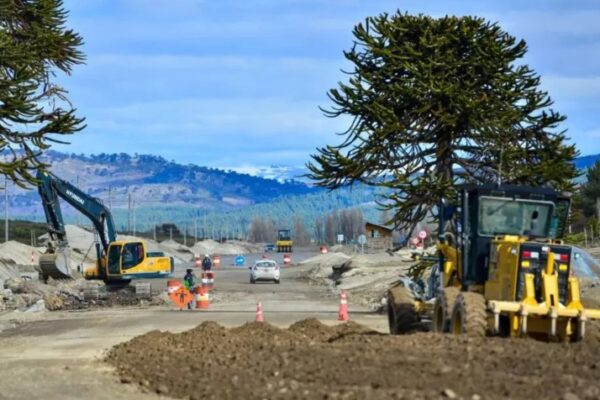 Los trabajadores viales y el orgullo de contribuir al crecimiento de Neuquén