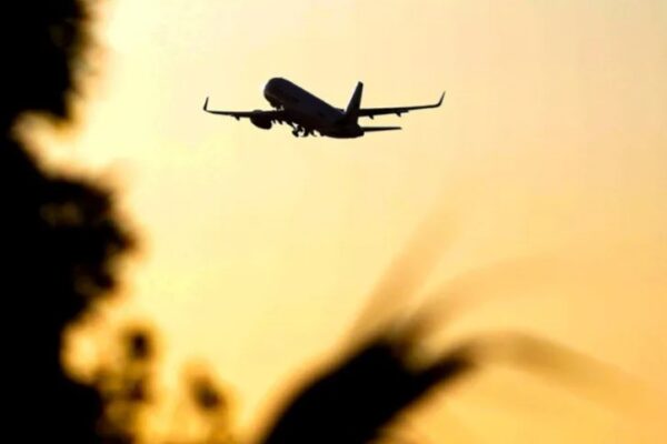 Empresas aéreas suman vuelos a Neuquén para la temporada de verano