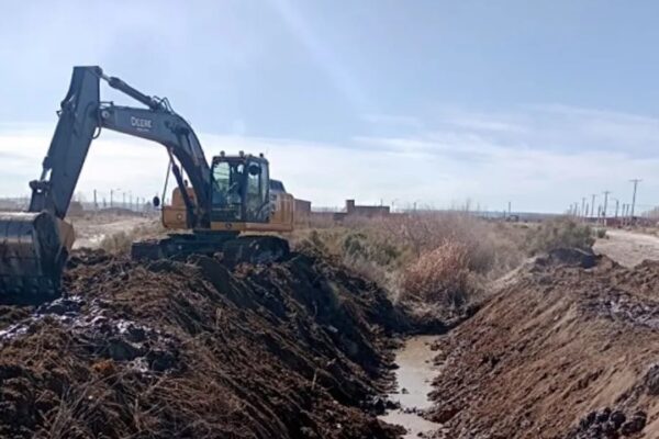 La Provincia trabaja para optimizar el riego en Picún Leufú