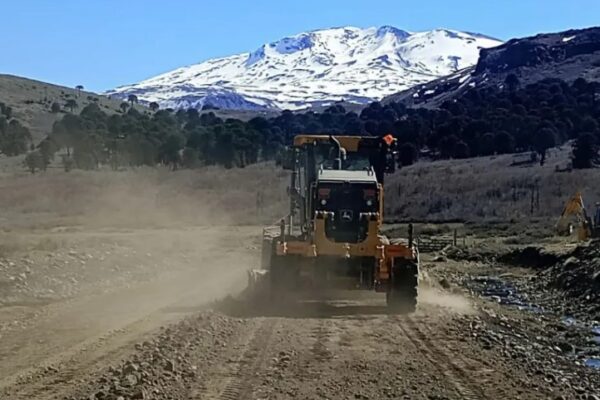 Comenzaron los trabajos previos para pavimentar la ruta hacia Copahue